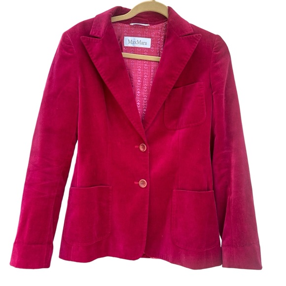 MaxMara Velvet Blazer Women’s Sz 8 Red Maroon Berry - Pointed Collar, 2 Buttons - Picture 5 of 16
